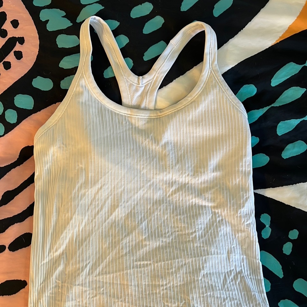 Lululemon Ebb to Street Tank. Like New! Worn 2 Times. Pads included.